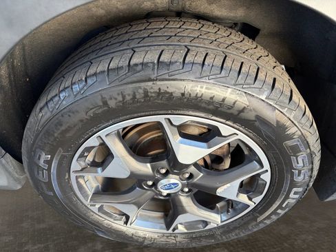 Used 2018 Subaru Crosstrek 2.0i Premium AWD/4WD image 36