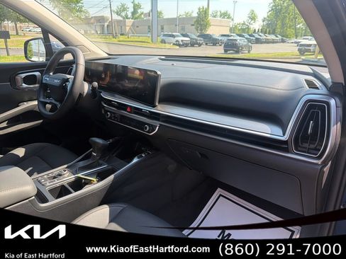 New 2026 Kia Sorento EX AWD/4WD image 12
