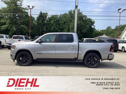 Used 2022 RAM 1500 Laramie AWD/4WD image 4