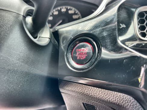 Used 2024 Honda Civic Sport image 28