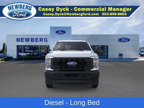New 2025 Ford F250 XL w/ 360-Degree Camera Package AWD/4WD image 2