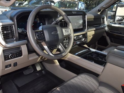 Used 2026 Ford F450 Platinum w/ Platinum Plus Package image 36