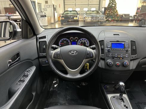 Used 2009 Hyundai Elantra image 19