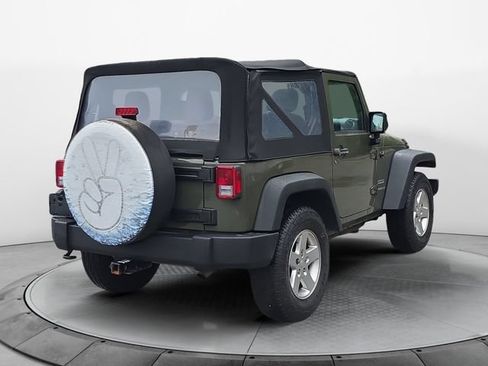 Used 2015 Jeep Wrangler Sport w/ Quick Order Package 24S AWD/4WD image 5