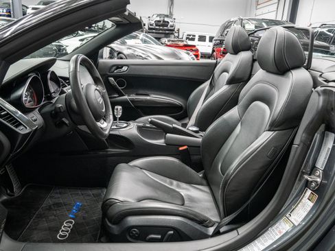 Used 2012 Audi R8 V10 AWD/4WD image 30