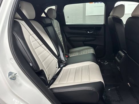 Used 2025 Honda CR-V Sport Touring image 22