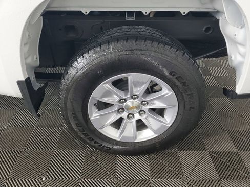 Used 2026 Chevrolet Silverado 1500 LT image 28