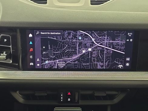 Certified 2024 Porsche Cayenne AWD/4WD image 20