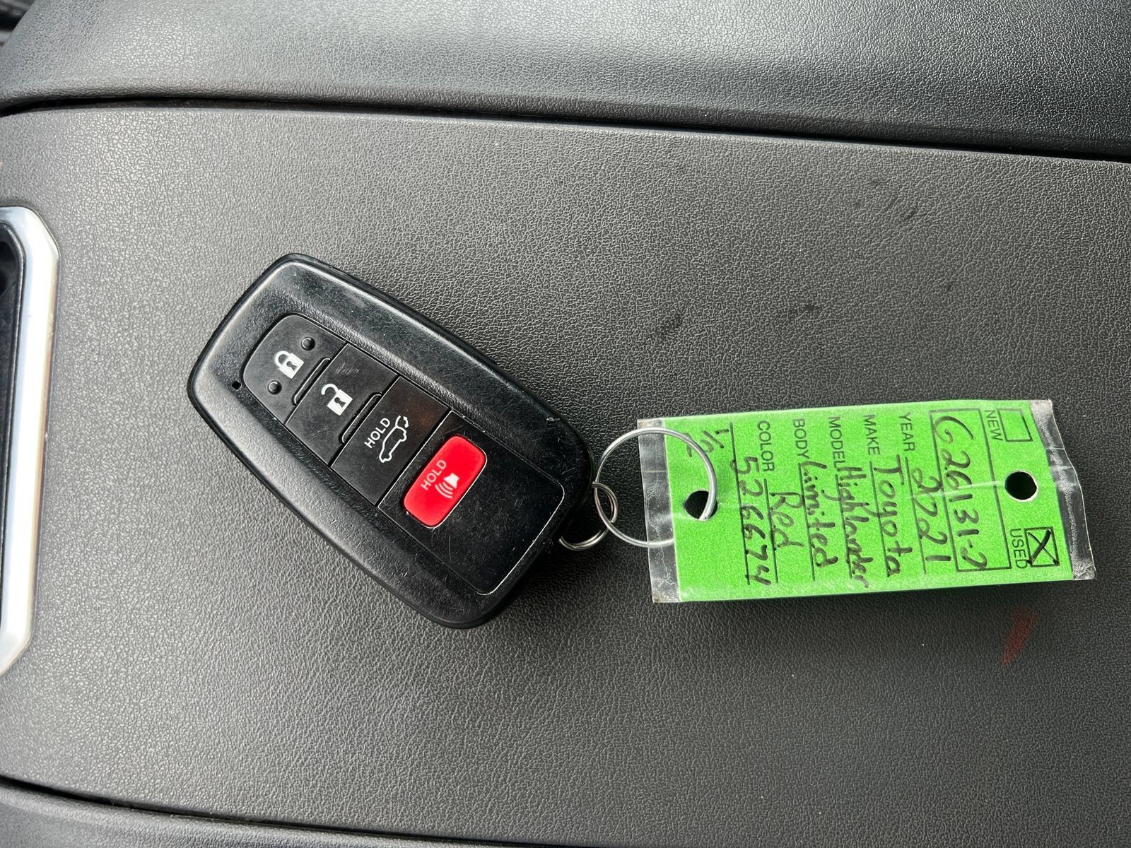 Used 2021 Toyota Highlander Limited AWD/4WD image 33