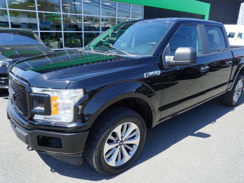 Used 2018 Ford F150 XL w/ Equipment Group 101A Mid AWD/4WD image 2