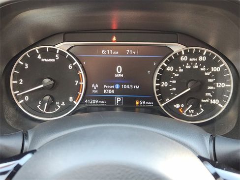 Used 2024 Nissan Altima 2.5 SR image 12