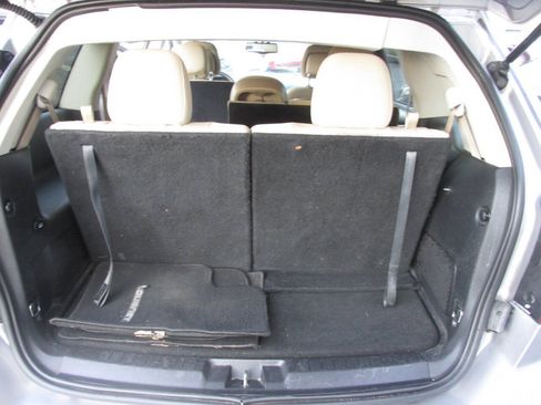 Used 2015 Dodge Journey SXT w/ Flexible Seating Group FWD image 17