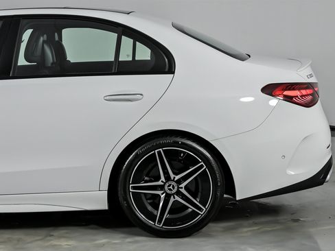 Used 2022 Mercedes-Benz C 300 4MATIC Sedan w/ AMG Line w/ Night Package image 9