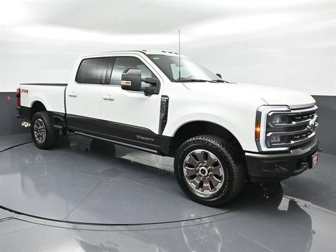 Certified 2024 Ford F250 King Ranch AWD/4WD image 2
