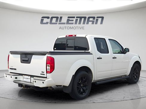 Used 2021 Nissan Frontier SV w/ Midnight Edition Floor Mats RWD image 12