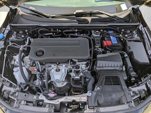 Used 2025 Honda Civic Sport image 21