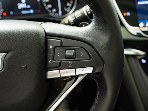 Used 2022 Cadillac XT6 Premium Luxury w/ LPO, Floor Liner Package AWD/4WD image 30