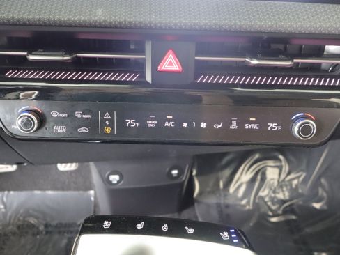 Used 2023 Kia EV6 GT-Line AWD/4WD image 15