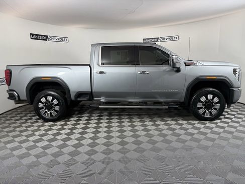 Used 2024 GMC Sierra 2500 Denali w/ Denali Reserve Package image 7