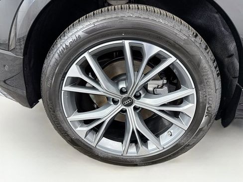 Used 2026 Audi Q8 Premium Plus w/ Premium Plus Package AWD/4WD image 32