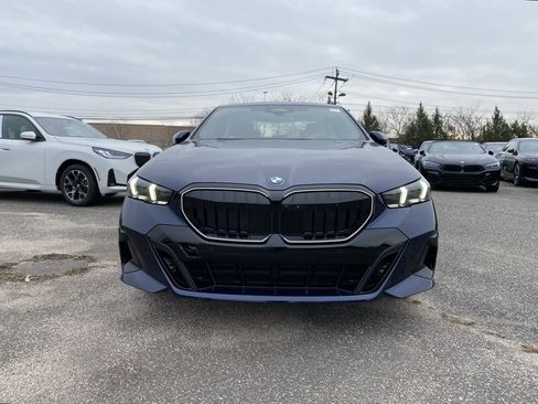 New 2026 BMW 540i xDrive w/ M Sport Package image 2