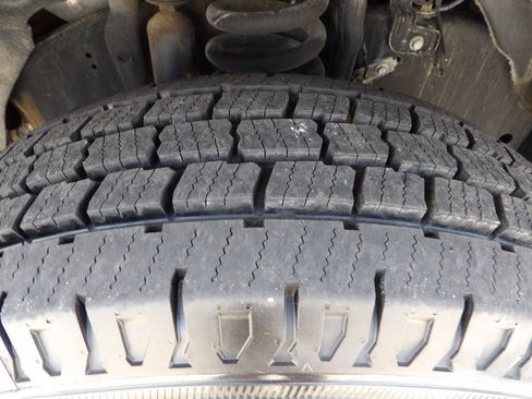 Used 2015 Ford F250 XL w/ Power Equipment Group RWD image 60