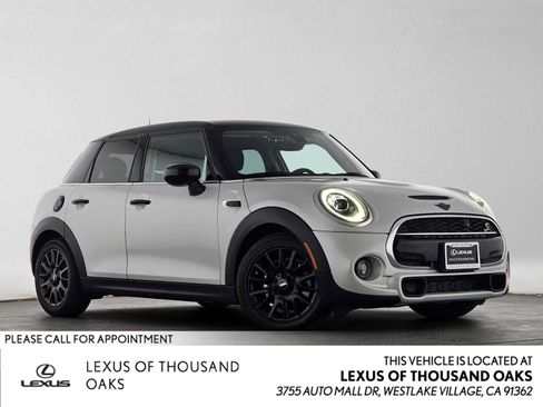 Used 2020 MINI Cooper S w/ Storage Package FWD image 1