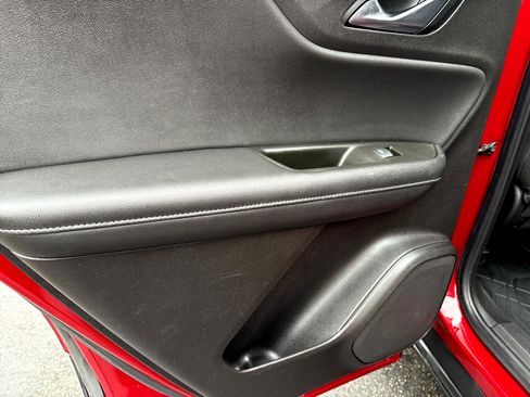 Used 2020 Chevrolet Blazer LT image 22