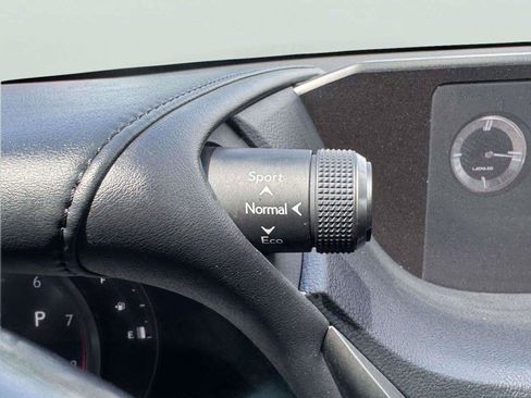 Used 2020 Lexus ES 350 F Sport w/ Accessory Package 2 FWD image 28