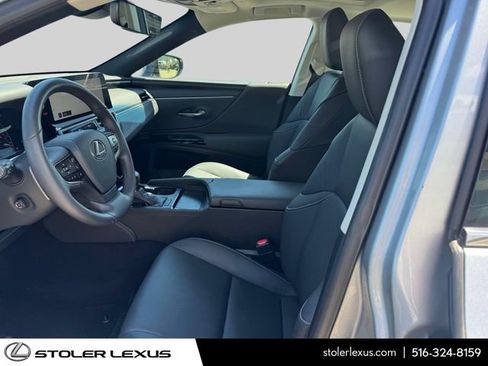 Used 2023 Lexus ES 350 w/ Premium Package FWD image 19