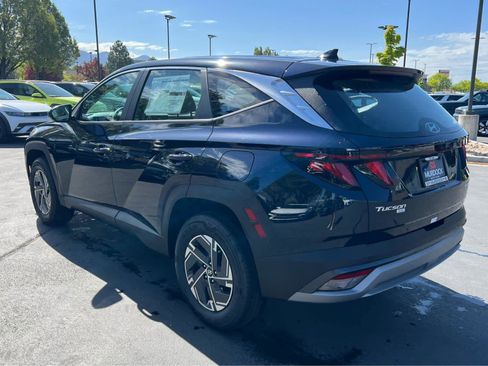 New 2026 Hyundai Tucson Blue SE AWD/4WD image 11