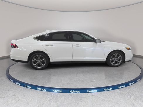Used 2024 Honda Accord EX image 5