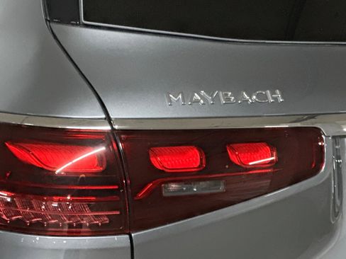 New 2026 Mercedes-Benz Maybach GLS 600 4MATIC image 12