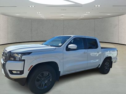 New 2025 Nissan Frontier SV w/ SV Convenience Package