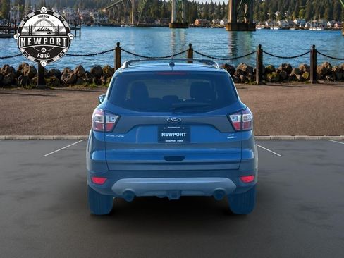 Used 2018 Ford Escape SE AWD/4WD image 8