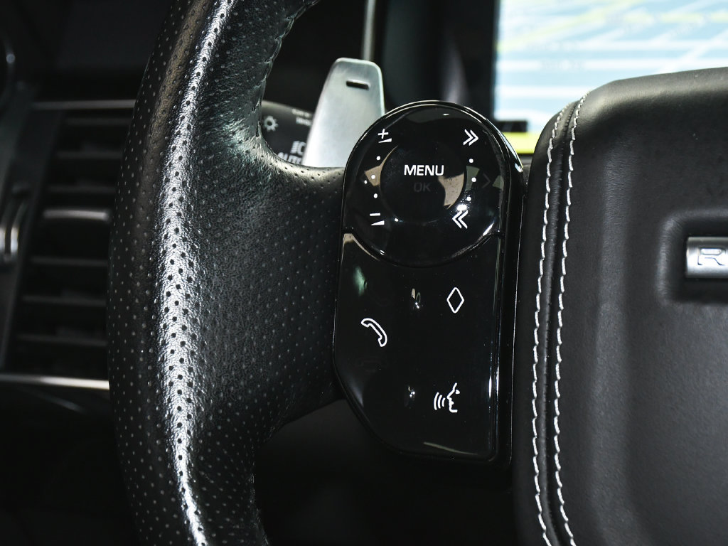 Used 2022 Land Rover Range Rover Sport SVR AWD/4WD image 38