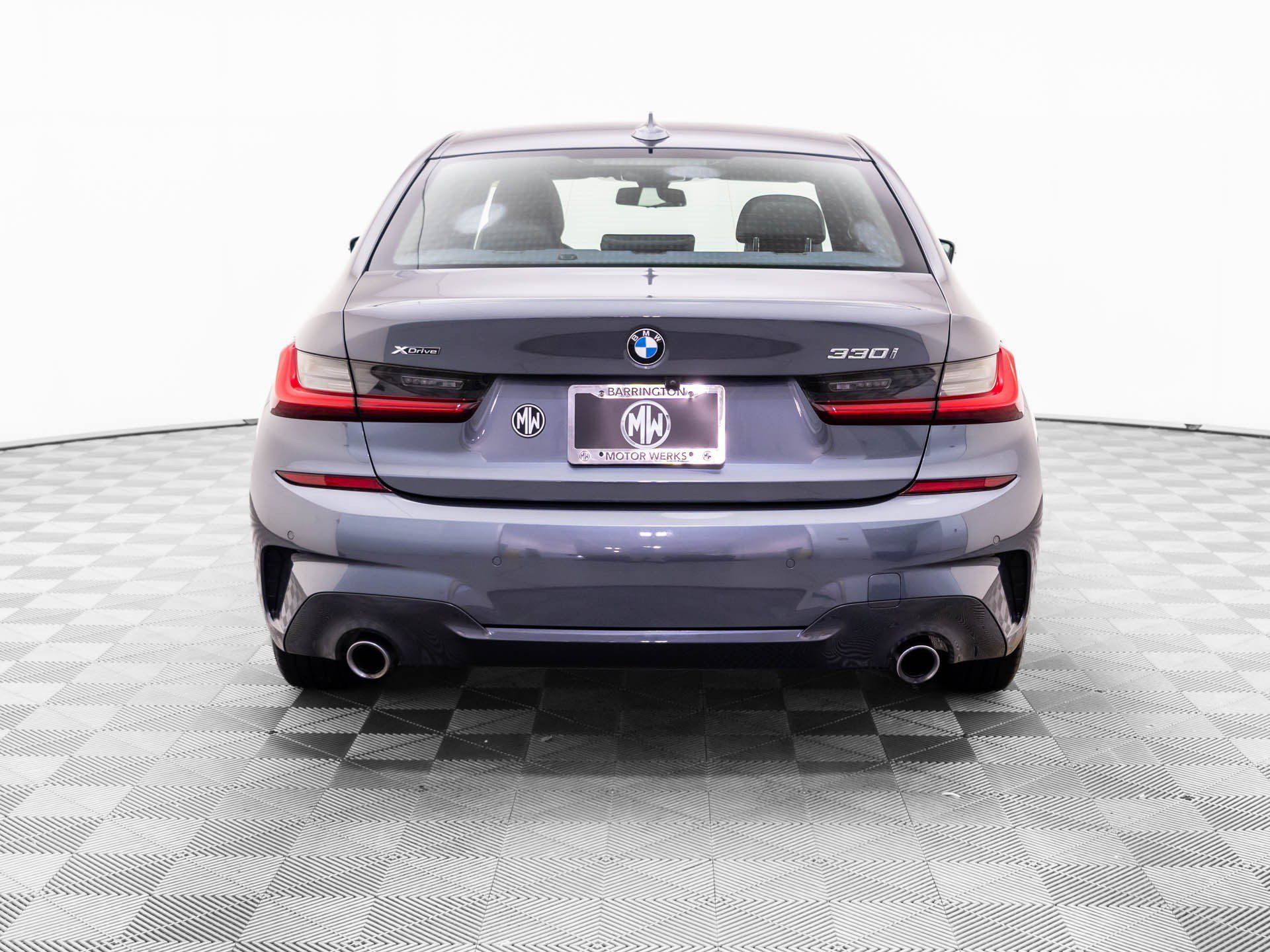 Used 2021 BMW 330i xDrive Sedan w/ M Sport Package AWD/4WD image 5