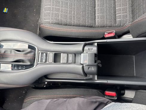 Used 2026 Honda HR-V Sport image 18