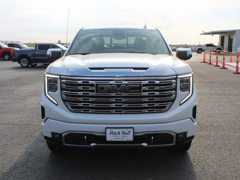 Used 2023 GMC Sierra 1500 Denali w/ Denali Reserve Package image 10