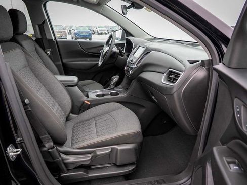 Used 2024 Chevrolet Equinox LT image 15