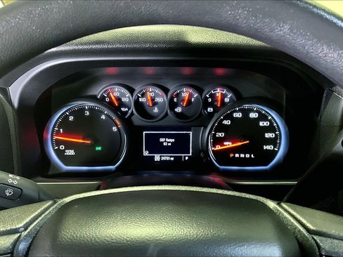 Used 2023 Chevrolet Silverado 2500 W/T image 14