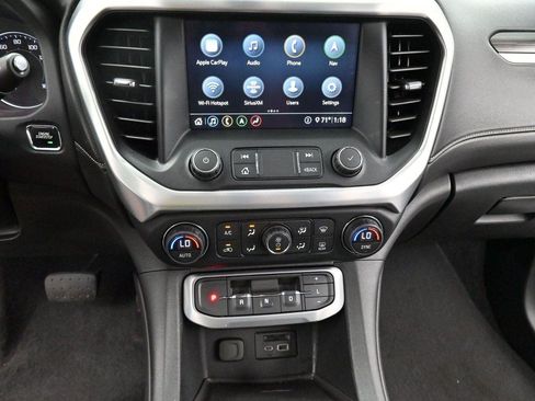 Used 2020 GMC Acadia SLT FWD image 23