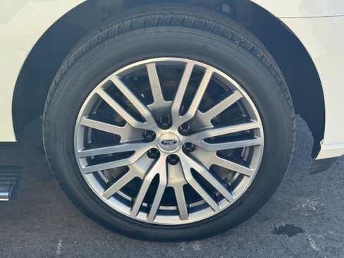Used 2022 Ford Expedition Platinum AWD/4WD image 48