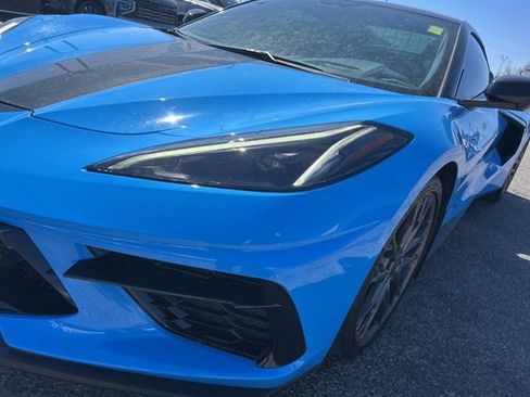 Used 2023 Chevrolet Corvette Stingray w/ Z51 Performance Package image 9