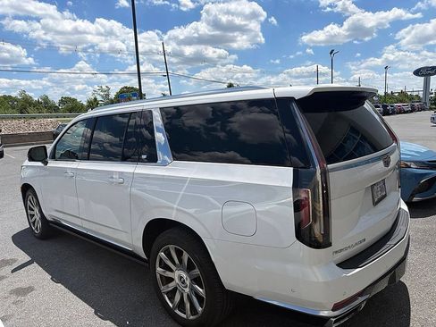 Used 2021 Cadillac Escalade ESV Premium Luxury Platinum AWD/4WD image 3