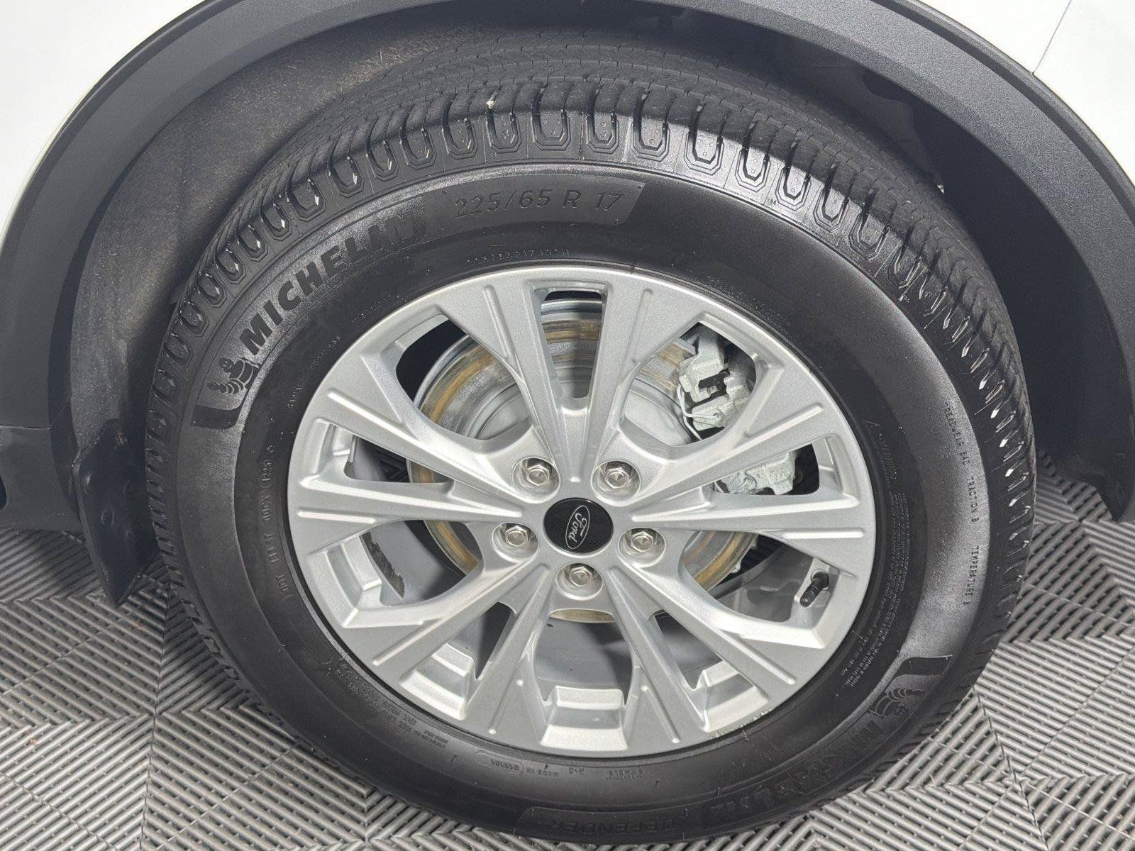 Used 2023 Ford Escape Active FWD image 19