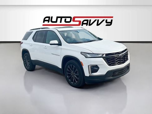 Used 2023 Chevrolet Traverse RS AWD/4WD image 1
