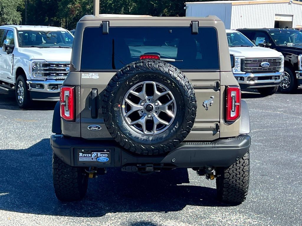 New 2025 Ford Bronco Badlands AWD/4WD image 4