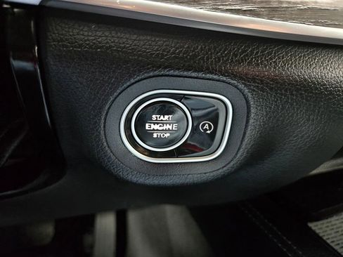 Used 2020 Mercedes-Benz GLE 350 4MATIC image 18