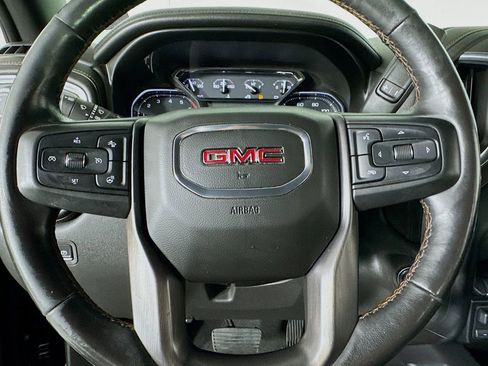 Used 2019 GMC Sierra 1500 AT4 w/ Off Road Performance Package image 44